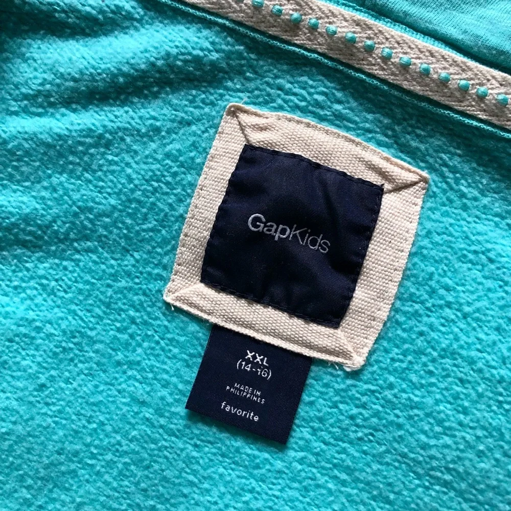 Gap kids sweater
